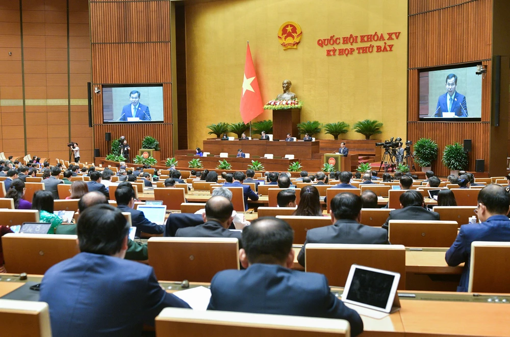 Quốc hội yêu cầu lên kế hoạch mở rộng, nâng cấp các cao tốc 2 làn xe