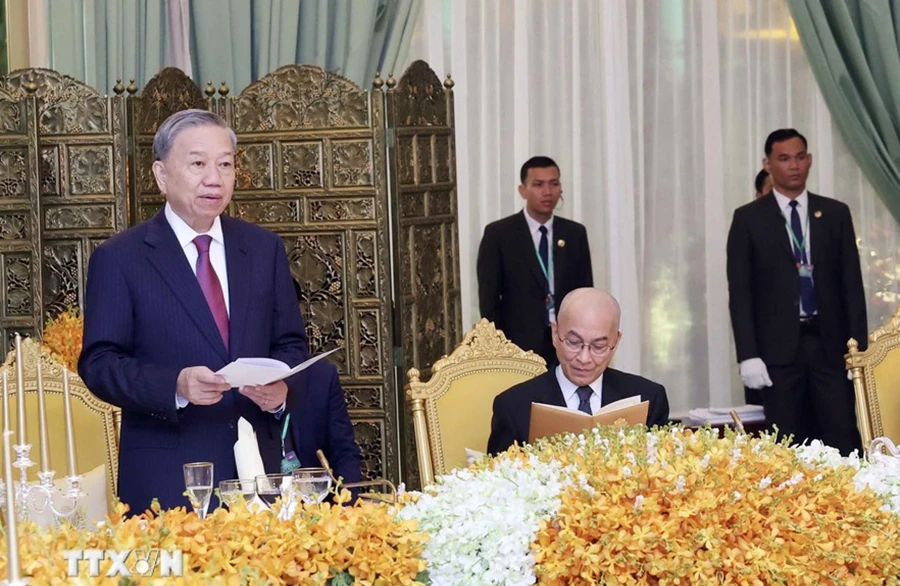 Chủ tịch nước Tô Lâm dự Quốc yến của Hoàng gia Campuchia