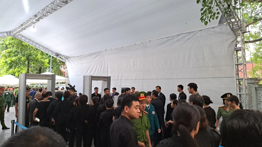 Tang-le-tai-que-Dong-Anh (7).jpg