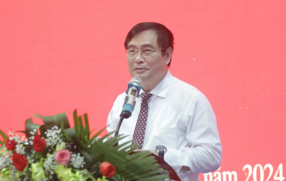 Tập huấn cho cán bộ 14 tỉnh, thành về đối ngoại và nhân quyền