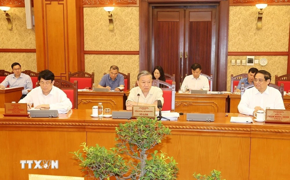 Tổng Bí thư, Chủ tịch nước Tô Lâm chủ trì họp Bộ Chính trị, Ban Bí thư
