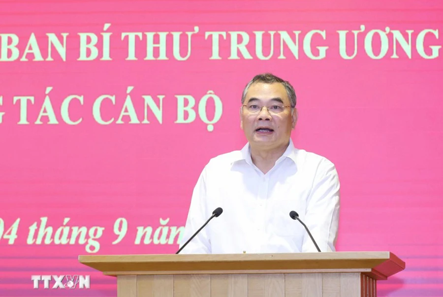 Bổ nhiệm Trung tướng Tô Ân Xô và 2 nhân sự khác làm Trợ lý, Thư ký của Tổng Bí thư, Chủ tịch nước