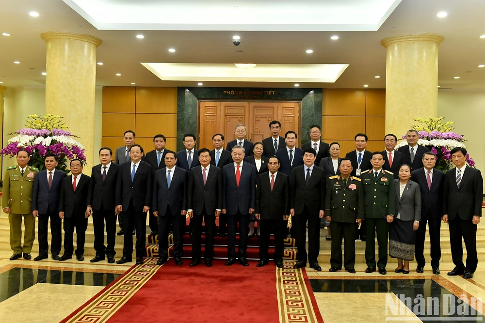 Gặp gỡ cấp cao Việt Nam - Lào đã thống nhất nhiều định hướng lớn cho quan hệ hợp tác hai nước