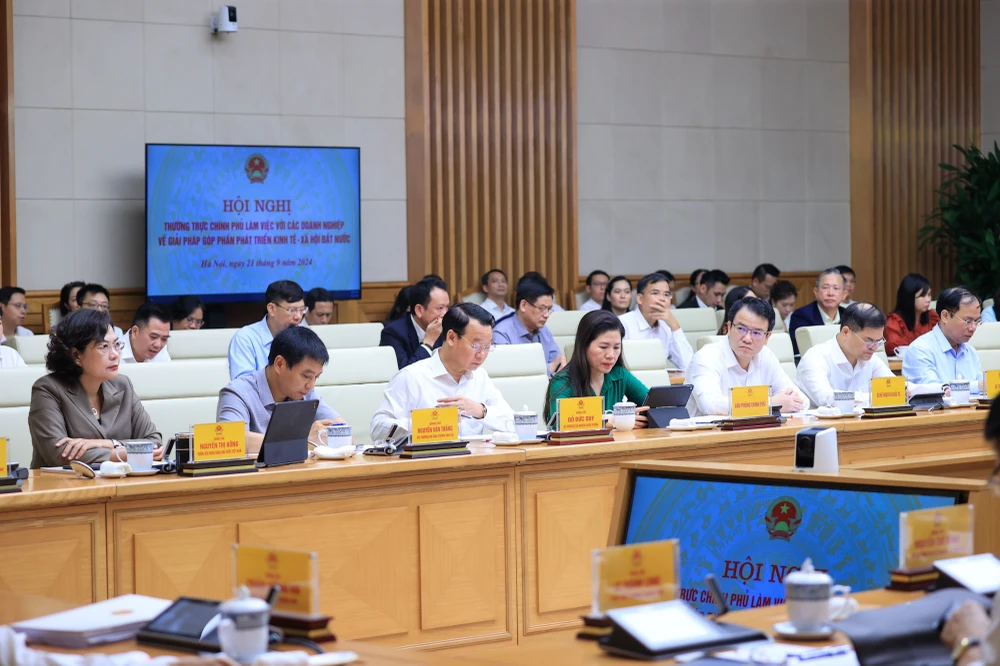 Gặp Thủ tướng, lãnh đạo các doanh nghiệp lớn đã có những kiến nghị gì?