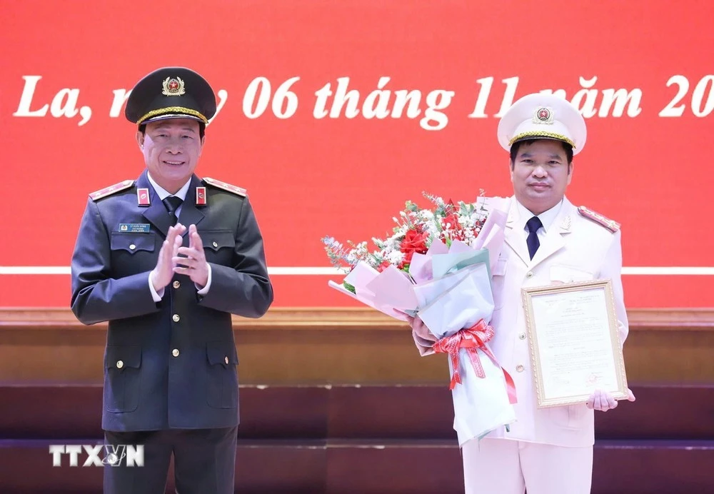 Giám đốc Công an tỉnh Ninh Bình làm Giám đốc Công an tỉnh Sơn La