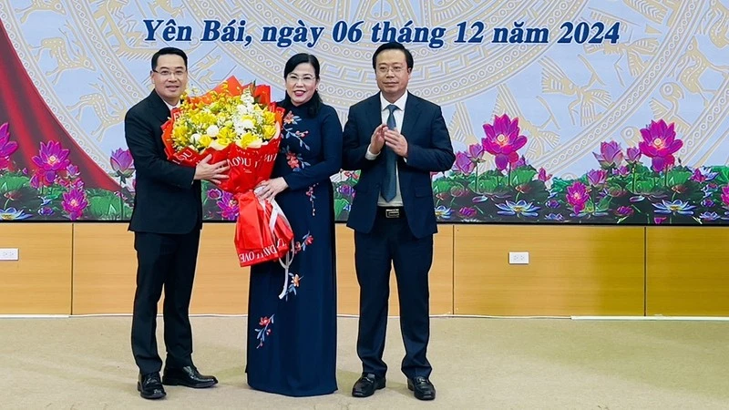 Nhân sự tuần qua: Bộ Chính trị, Ban Bí thư chuẩn y nhân sự TP Hải Phòng, Thái Bình, Yên Bái...