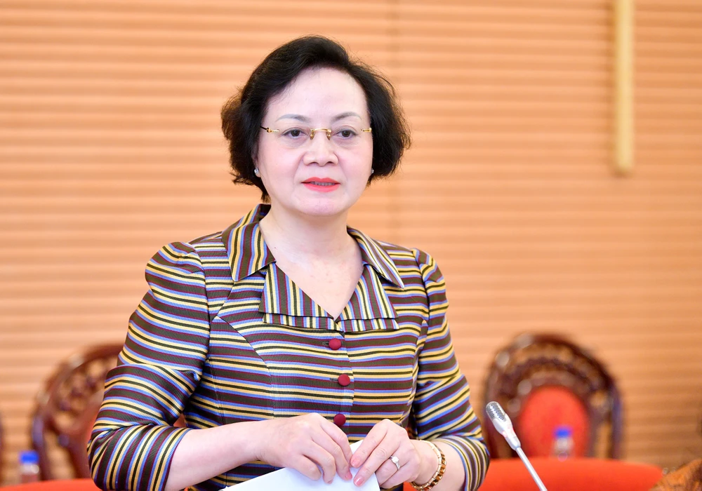 Đề xuất cơ chế sát hạch sàng lọc cán bộ trên nguyên tắc có vào – có ra, có lên – có xuống bộ nội vụ