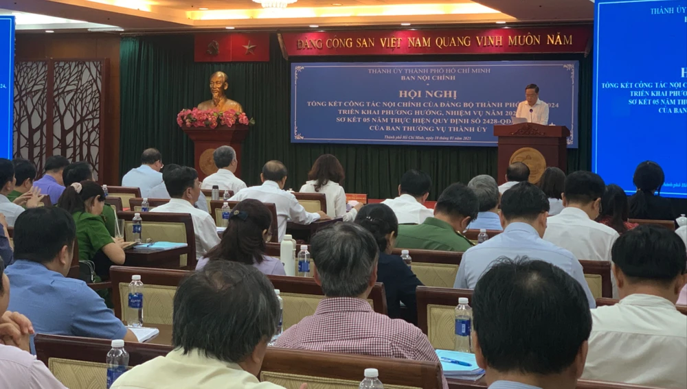 TP.HCM đang theo dõi, chỉ đạo 10 vụ án, 13 vụ việc về tham nhũng, lãng phí, tiêu cực chống tham nhũng