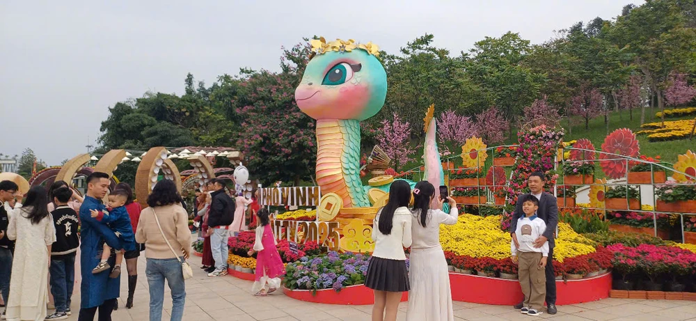 tp vinh-nghe-an-dac-lam-giao-thua.jpg