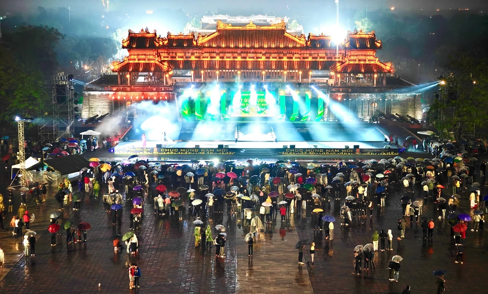 xuan-moi-hue.jpg