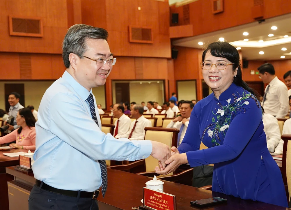 Phó Bí thư Thường trực Nguyễn Thanh Nghị làm Bí thư Đảng ủy các cơ quan Đảng TP.HCM