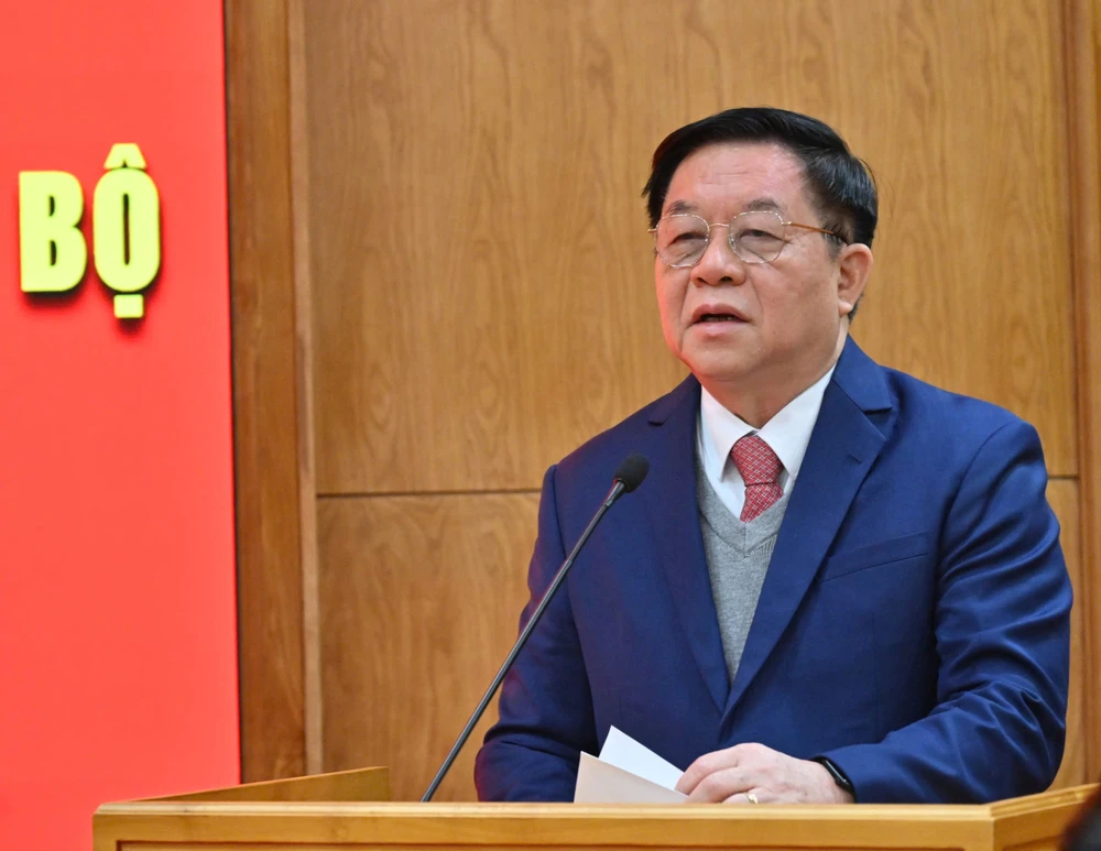 28 cán bộ của Ban Tuyên giáo và Dân vận Trung ương xin nghỉ hưu trước tuổi