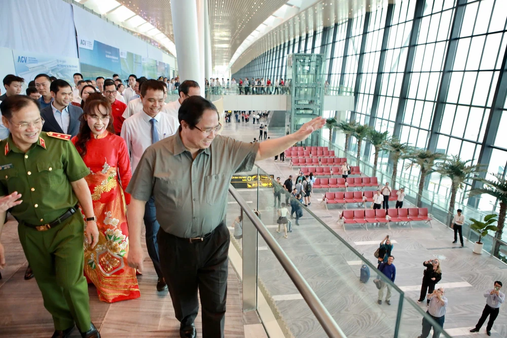 Thủ tướng: 80 công trình 'xoay chuyển tình thế, thay đổi trạng thái' hạ tầng chiến lược