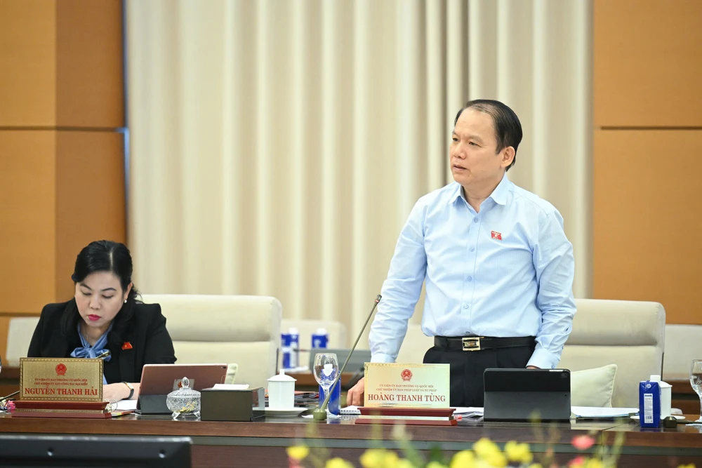 Ông Hoàng Thanh Tùng: 'Với thời tiết này mà không có điều hòa chắc không làm việc được' THUẾ TIÊU THỤ ĐẶC BIỆT