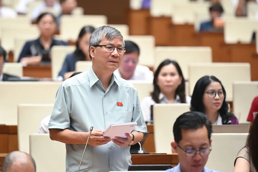 Có cần quy định chi tiết về đơn vị hành chính 2 cấp?