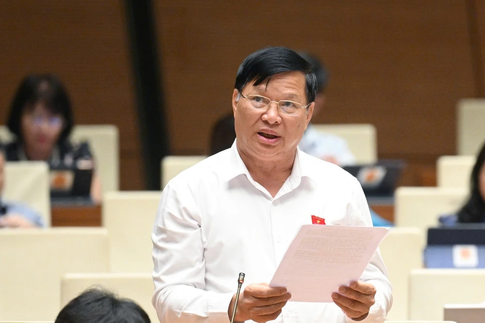 Thầu tư vấn đưa tổng mức đầu tư 'lên tận mây xanh để hưởng hoa hồng'?