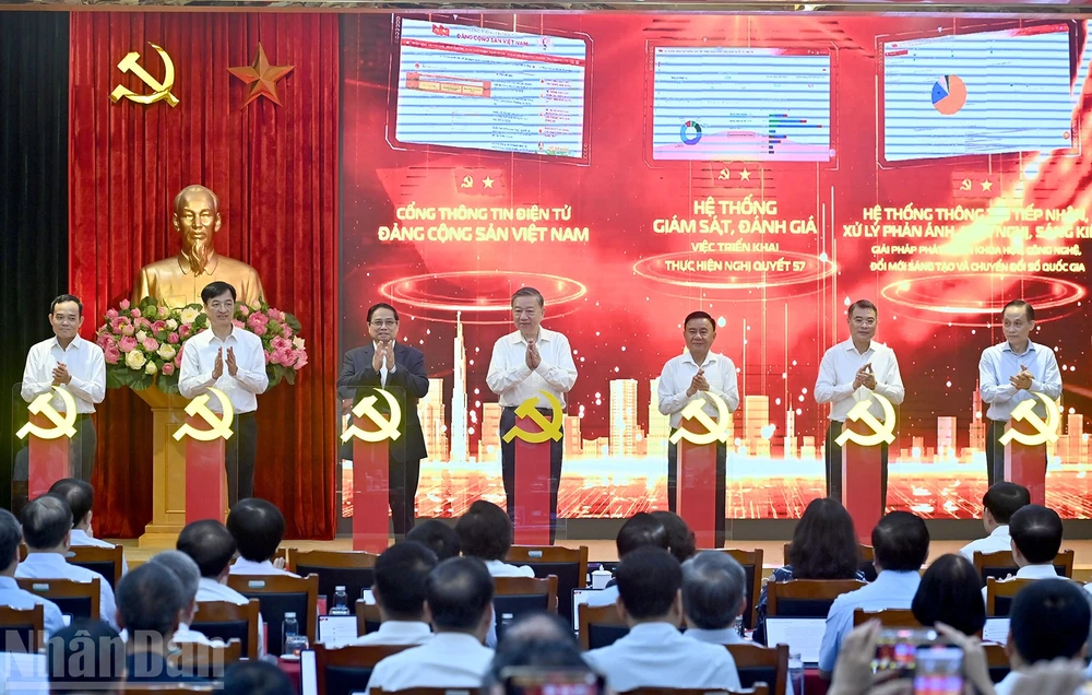 Tổng Bí thư: Chuyển đổi số là hệ thần kinh Trung ương, cầu nối sống còn giữa tỉnh và xã