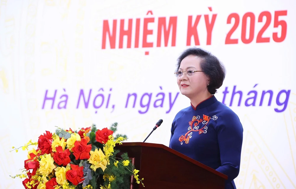 Phó Thủ tướng: Bộ Nội vụ tập trung nghiên cứu tiêu chí, phương pháp đánh giá cán bộ