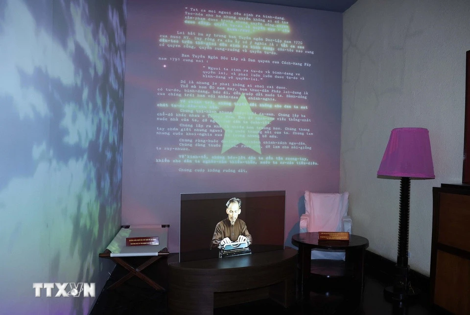 tong-bi-thu-to-lam-dang-huong-tai-noi-chu-tich-ho-chi-minh-viet-tuyen-ngon-doc-lap-5.jpg