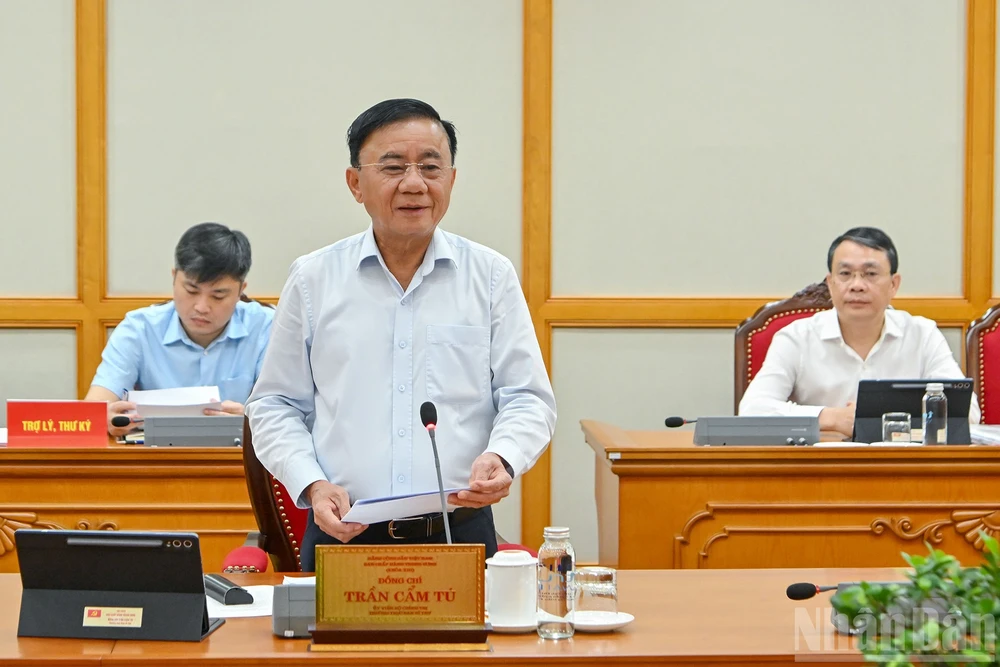 Thường trực Ban Bí thư Trần Cẩm Tú làm việc với 3 địa phương về phương án nhân sự