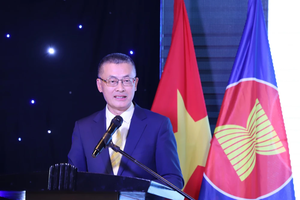 Thần tốc triển khai 'bộ tứ trụ cột' - Bài 2: Việt Nam kiên trì quan điểm 'chọn lẽ phải' trong hội nhập quốc tế