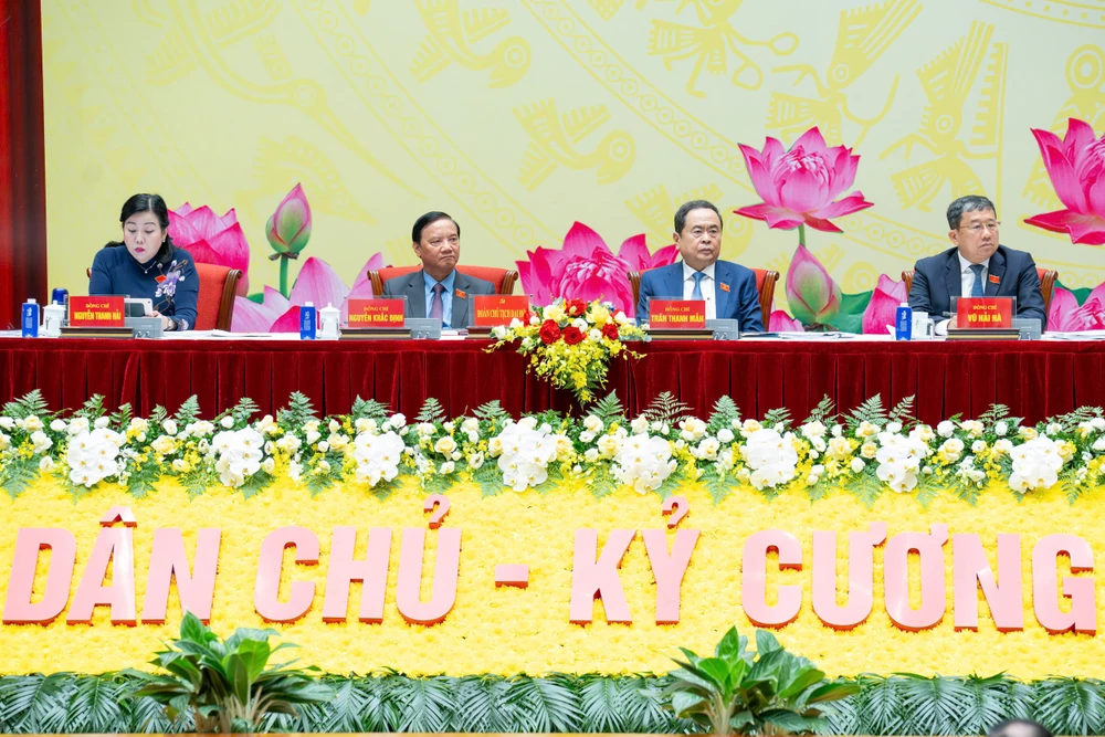 chu-tich-quoc-hoi-tuan-nay-dinh-huong-bo-tri-bi-thu-tinh-tp-khong-phai-nguoi-dia-phuong-se-hoan-thanh-1.jpg