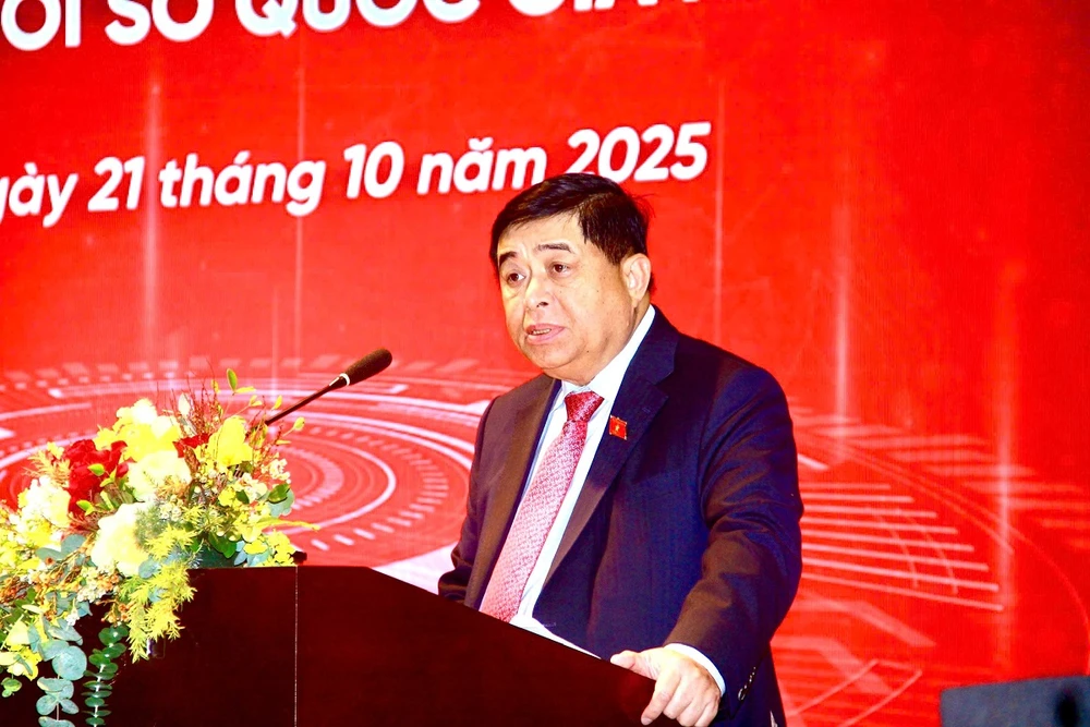 Phó Thủ tướng Nguyễn Chí Dũng nói về 'cơ hội vàng' cho Việt Nam chuyển đổi số