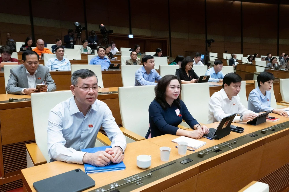 Quốc hội thảo luận hàng loạt luật về tư pháp, đầu tư, quy hoạch quốc gia