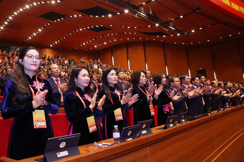 hinh-anh-lanh-dao-dang-nha-nuoc-va-cac-dai-bieu-trong-ngay-khai-mac-dai-hoi-xiv-ttxvn-22.jpg