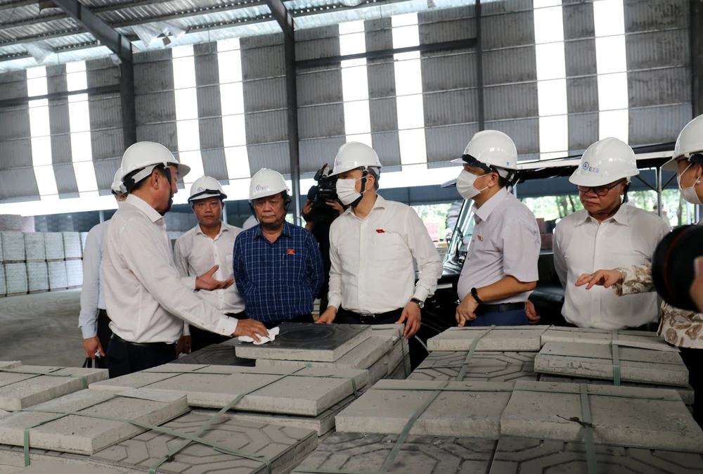 P13-giam-sat-thuc-hien-ky-hop-1.jpg