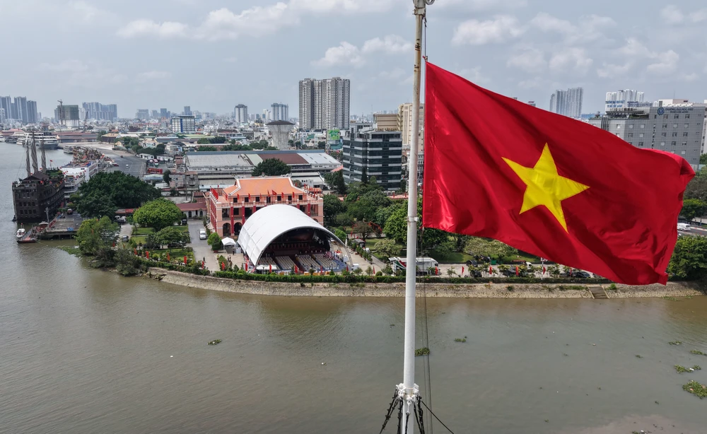 50-nam-tp-mang-ten-bac-nua-the-ky-giu-su-menh-mo-duong-the-che.jpg