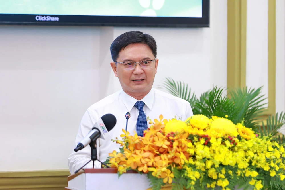 luat-do-thi-dac-biet-dai-hoc-luat-nguyen-manh-cuong.jpg