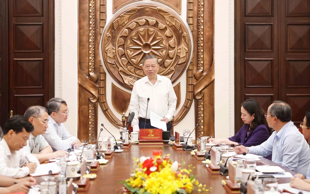 tong-bi-thu-chu-tich-nuoc-to-lam-van-phong-chu-tich-nuoc-phai-ra-soat-sap-xep-lai-bo-may-bien-che-vi-tri-viec-lam-1.jpg
