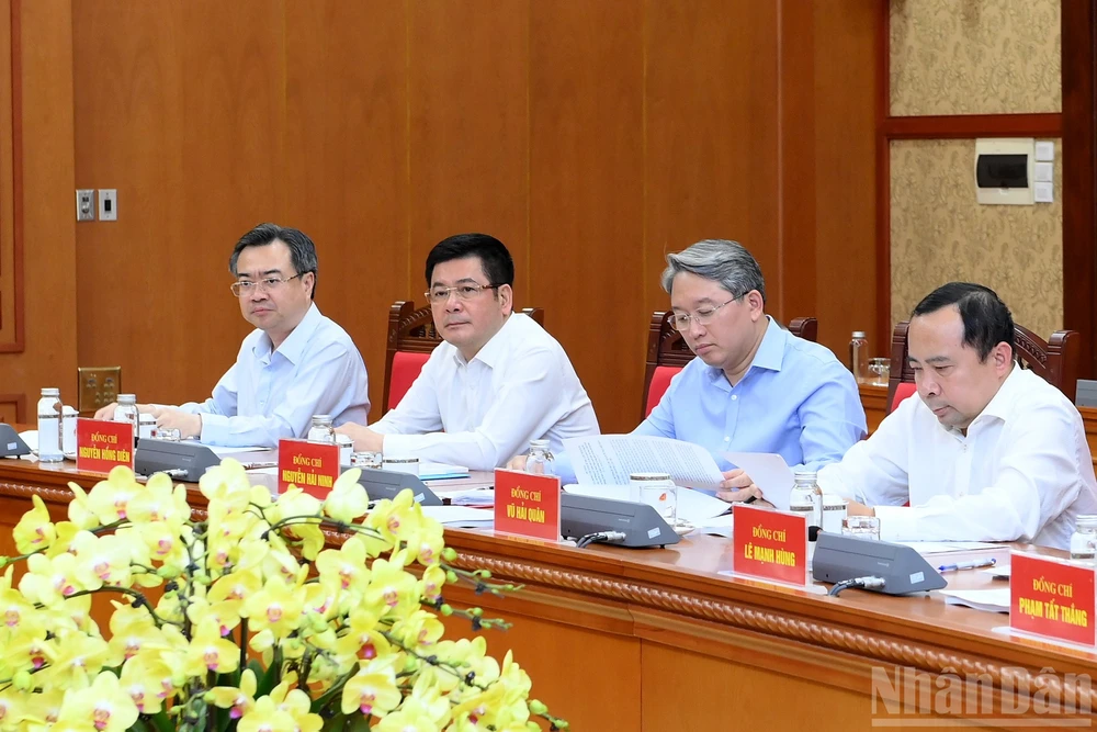 tong-bi-thu-chu-tich-nuoc-phai-uu-tien-xu-ly-o-nhiem-khong-khi-nguon-nuoc-sat-lo-1.jpg