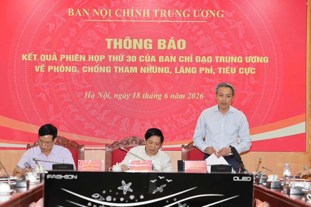 bo-cong-an-chi-ra-5-phuong-thuc-thu-doan-trong-cac-vu-an-tham-nhung-lang-phi-1.jpg