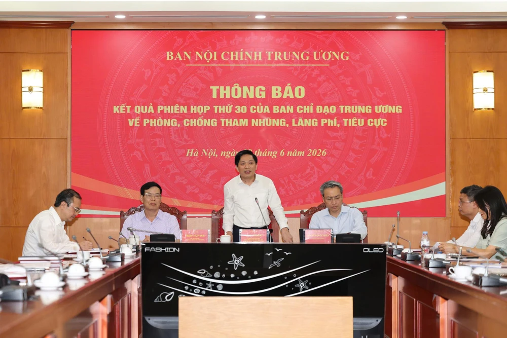 lam-ro-trach-nhiem-tap-the-ca-nhan-de-3-896-co-so-nha-dat-bo-trong-xuong-cap.jpg