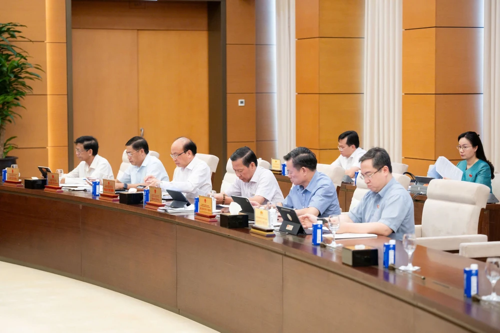 quoc-hoi-du-kien-hop-ky-khong-thuong-le-vao-thang-8-xem-xet-24-noi-dung-2.jpg