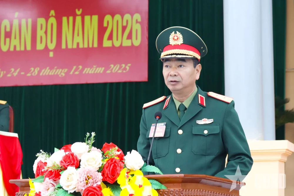 tu-lenh-quan-khu-1-duoc-bo-nhiem-lam-pho-tong-tham-muu-truong-quan-doi-nhan-dan-viet-nam.jpg