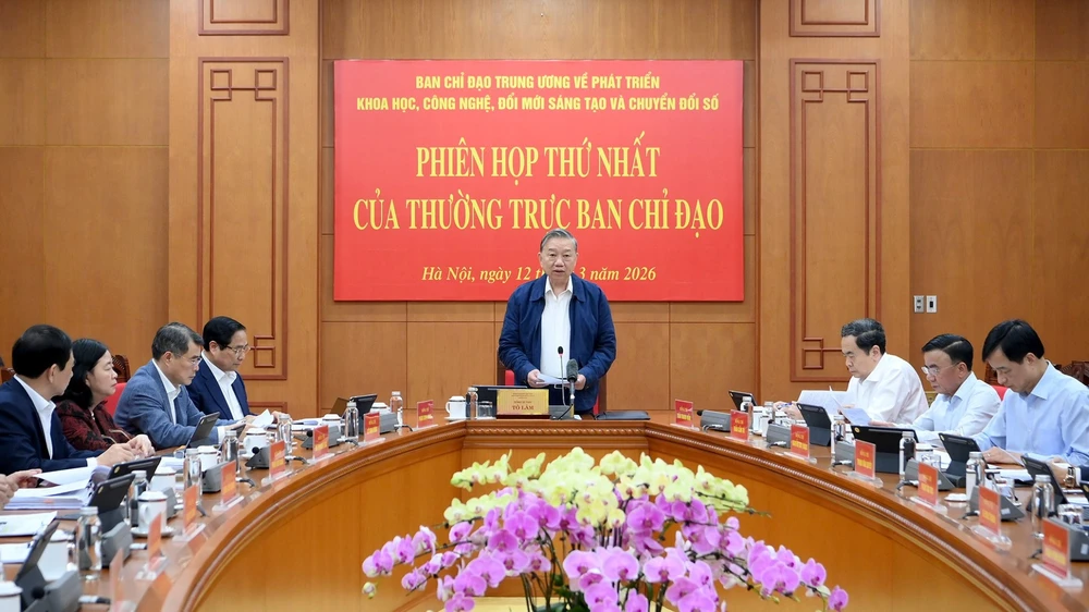 tuyet-doi-khong-de-du-lieu-cua-nguoi-dan-bi-lo-lot-mua-ban-trai-phep-2.jpg