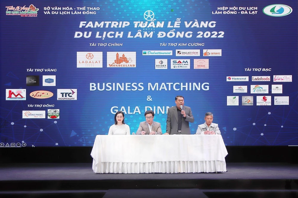 Chủ trì phát biểu tại hội nghị kết nối doanh nghiệp tỉnh Lâm Đồng.