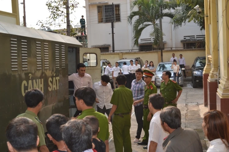 Đang xét xử vụ cầu thủ Đồng Nai bán độ ảnh 2