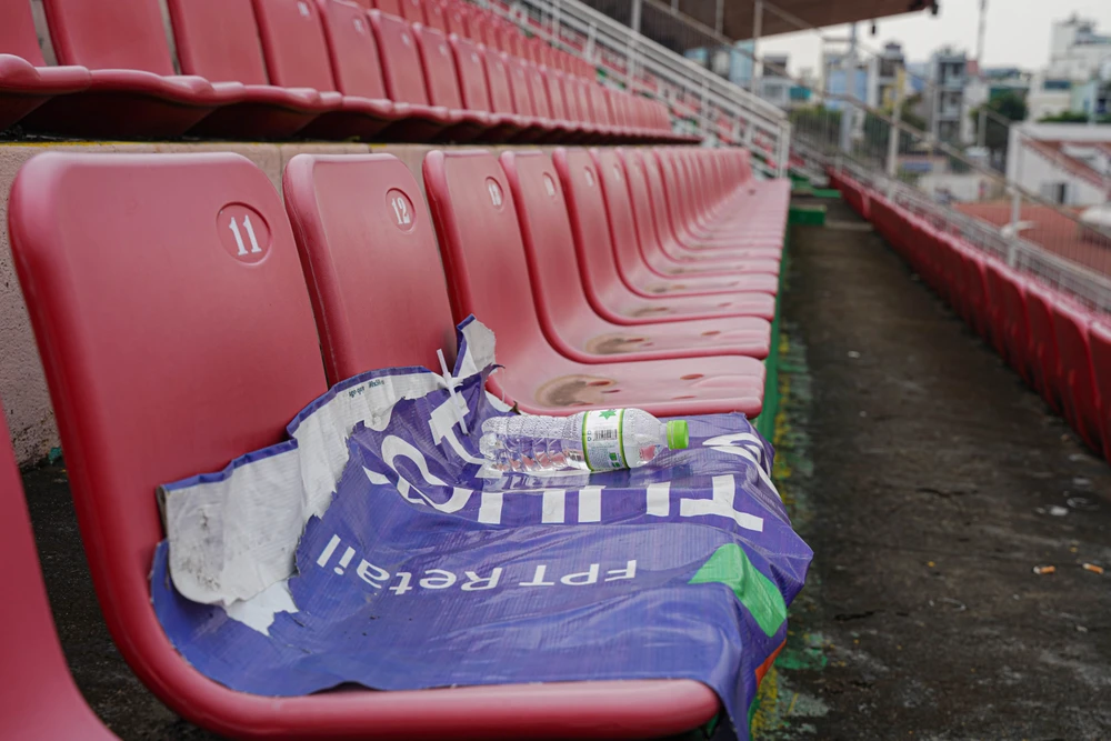 San-van-dong-thong-nhat (13).jpg