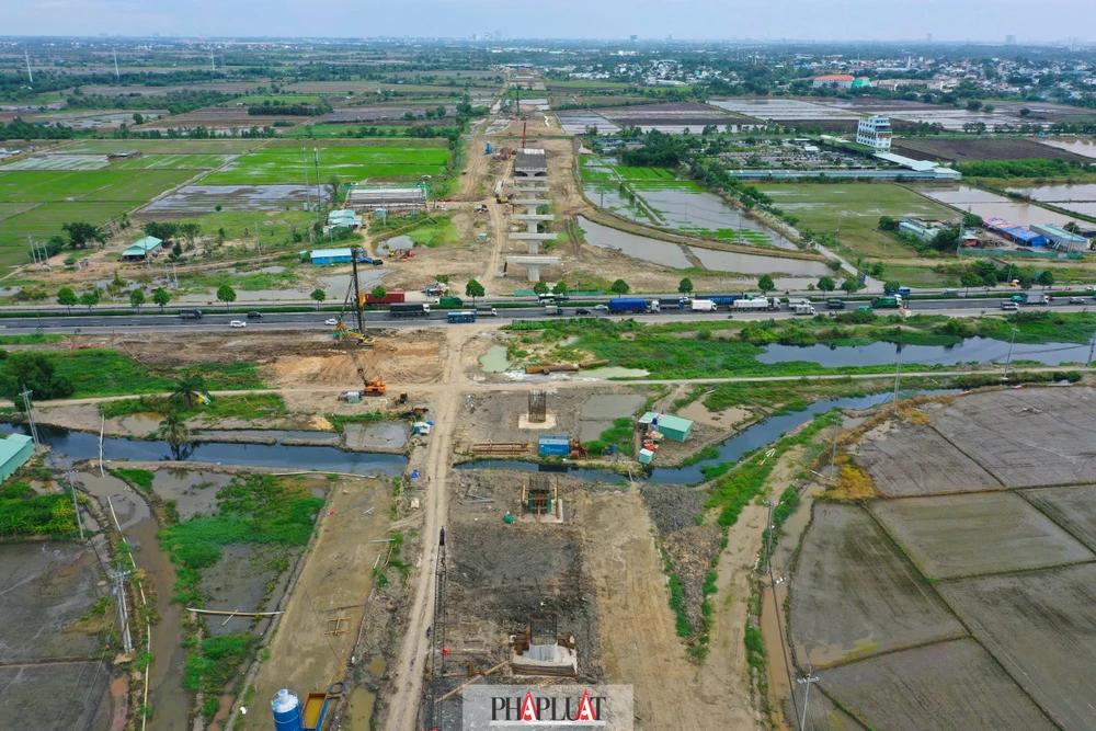 Quốc lộ 22 (8).jpg