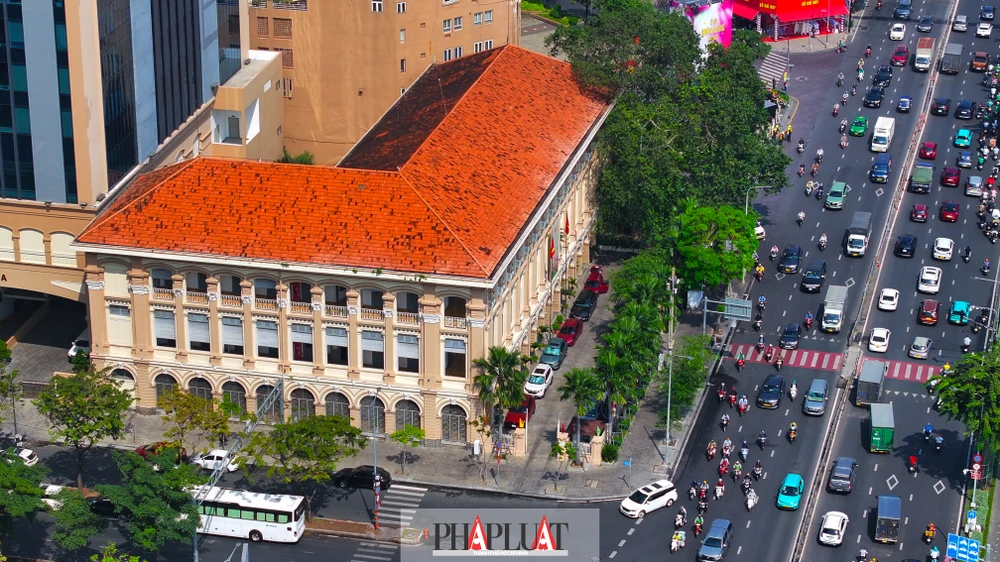 5-cong-trinh (2).jpg