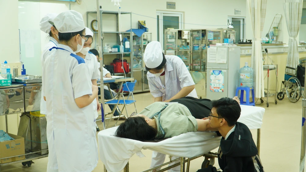 3-benh-vien-cua-ngo (2).jpeg