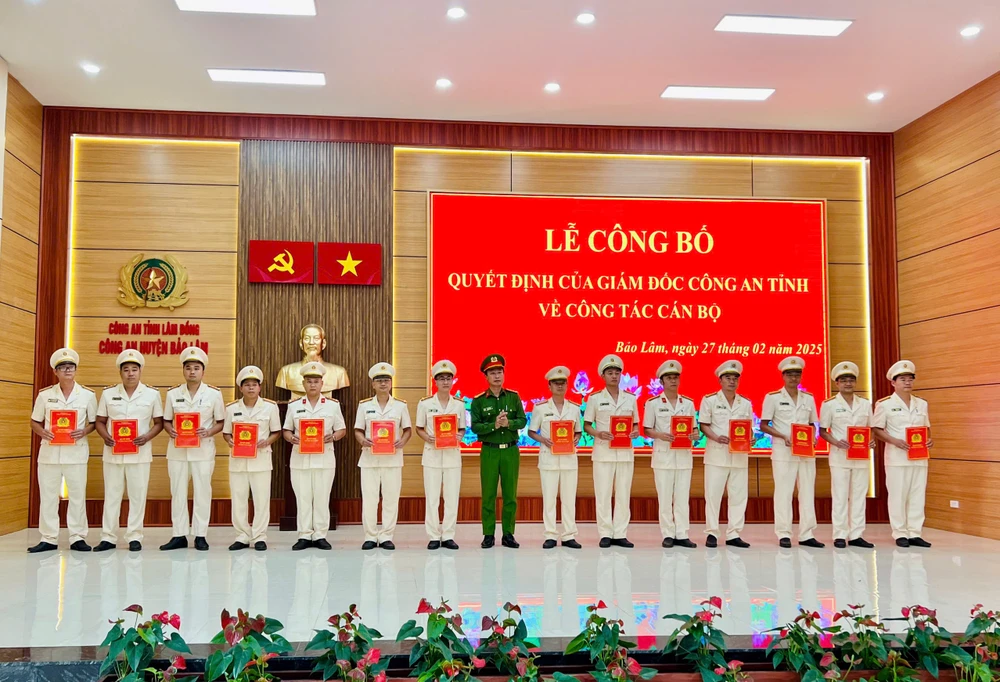 giải thể Công an cấp huyện (1).jpg