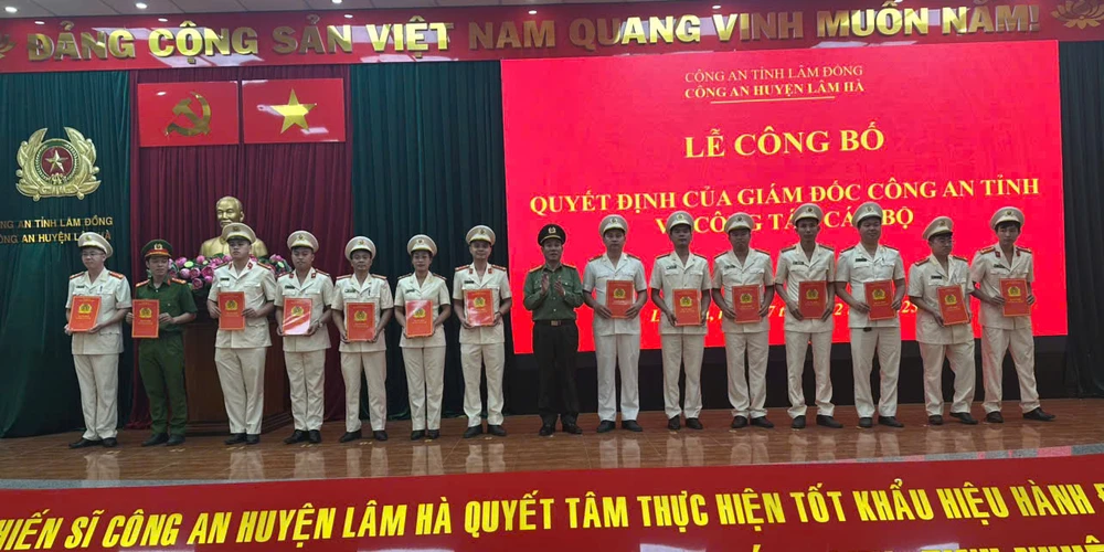 Công an cấp huyện.jpg