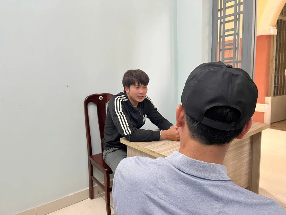 cướp tiệm vàng