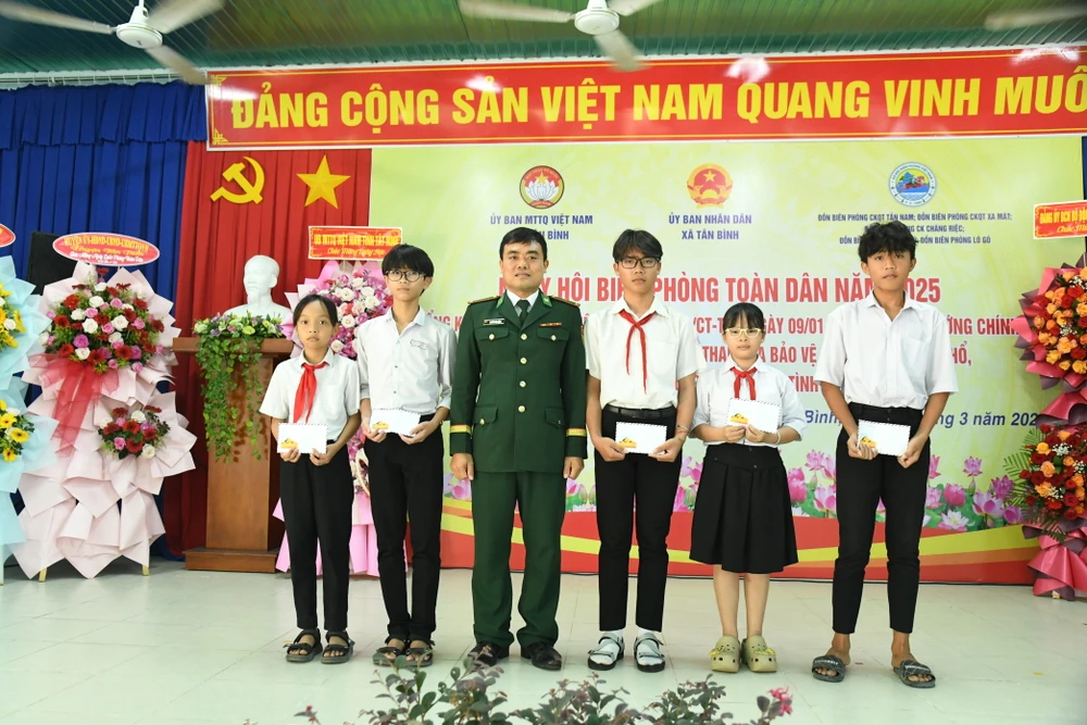 Ngày hội Biên phòng-1.JPG