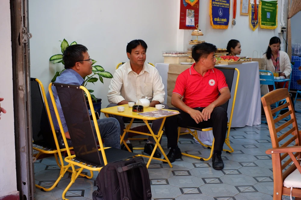 Cà phê Khuyết (6).jpg